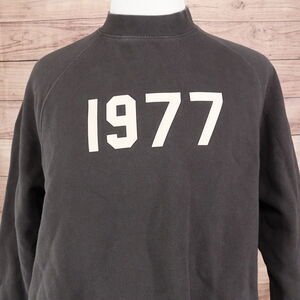 ESSENTIALS FEAR OF GOD 1977 VINTAGE STYLE FADED BLACK SWEATSHIRT SZ S SMALL READ